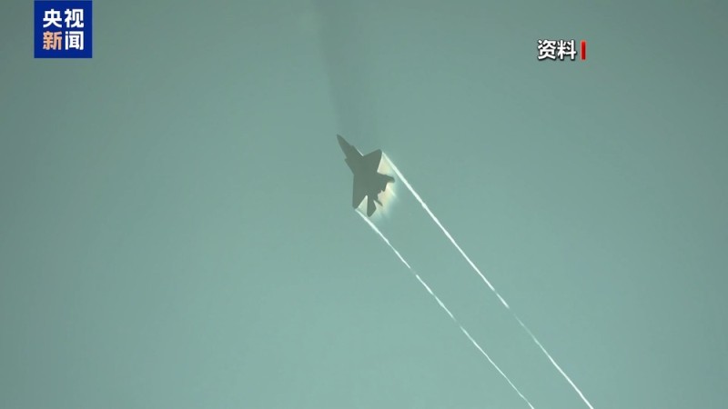 中国战机巴黎吸睛 歼-35A首飞海外