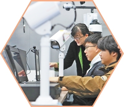 多措并举 积极拓展就业空间