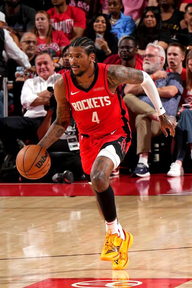 8换1！NBA疯狂一夜，杜兰特被送走，火箭大赚，太阳令人费解