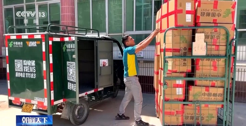 各地物流智能化升级 小包裹跑出了“加速度”