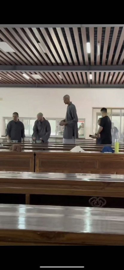 曝NBA球星文班亚马在少林寺剃度，将闭关修行十天