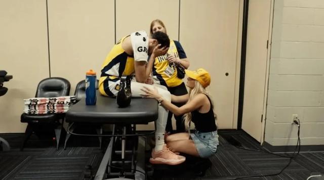 成功了！右跟腱撕裂手术！这可是NBA第一组织控卫