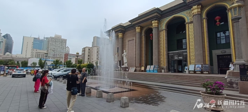 “新疆记忆”| 美了近70年的“中国最美剧场”
