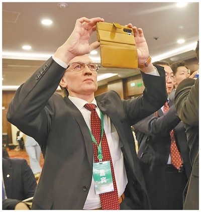 助力构建更加紧密的中国―中亚命运共同体