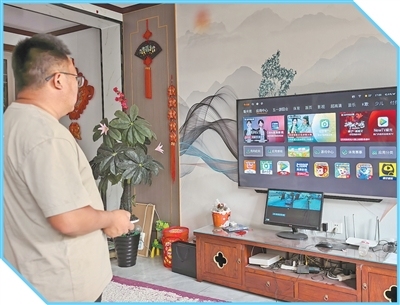 瞧！咱老乡消费也挺“潮”（经济新方位・农村消费观察）