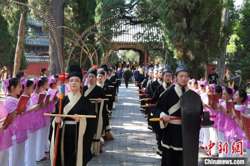 东西问丨马怀德：为全球人权共识注入中国古典智慧