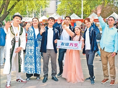 拉紧同心同德、相知相亲的人文纽带（携手同行：中国中亚合作提质升级）