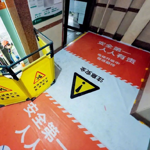 90万台电梯，老了