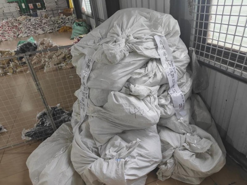 新华视点丨增塑剂超标“问题童鞋”被严查，如何全链条筑牢安全防线？