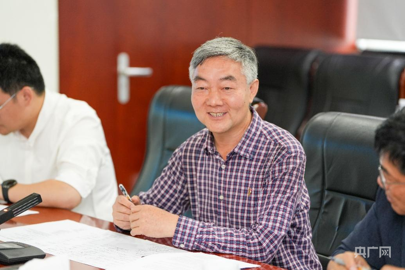 《沿着纬度听中国》：扫描中国肌理  治愈系地理人文纪录片创新表达