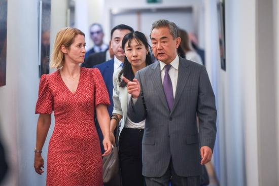 “中国不是美国”!王毅欧洲之行的关键一句话含金量持续飙升