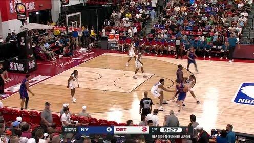 🏀夏联-霍兰28+11 詹金斯18分 达迪耶17分 活塞轻取尼克斯