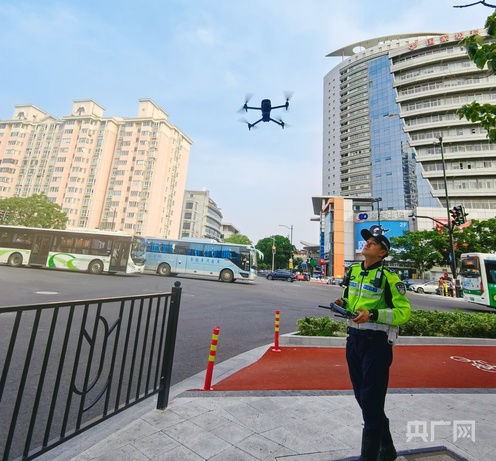 阳光下的守护丨上海交通治理的法治答卷――从“秩序之美”到“民心之安”