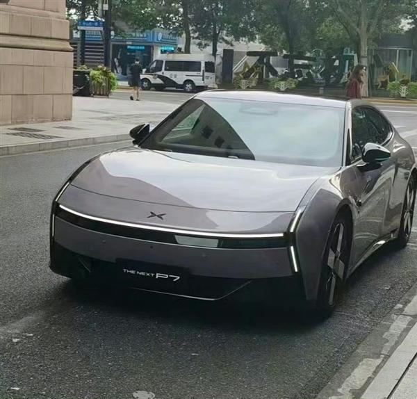 黄仁勋：我很想买一台小米汽车；美团高管回应刘强东只赚5%：大哥，从来没人能赚到5%；小鹏汽车扩招8000人！年内员工规模将达3万