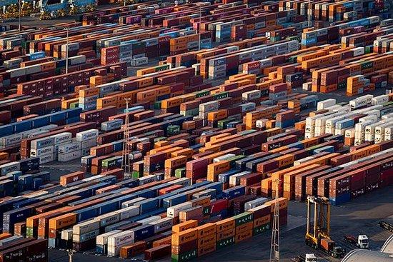 特朗普“步步紧逼”：对所有欧盟商品加征15%-20%的最低关税
