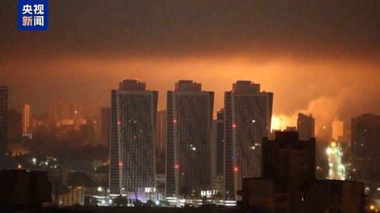 俄称击落百架乌无人机 乌方通报遭俄大规模空袭