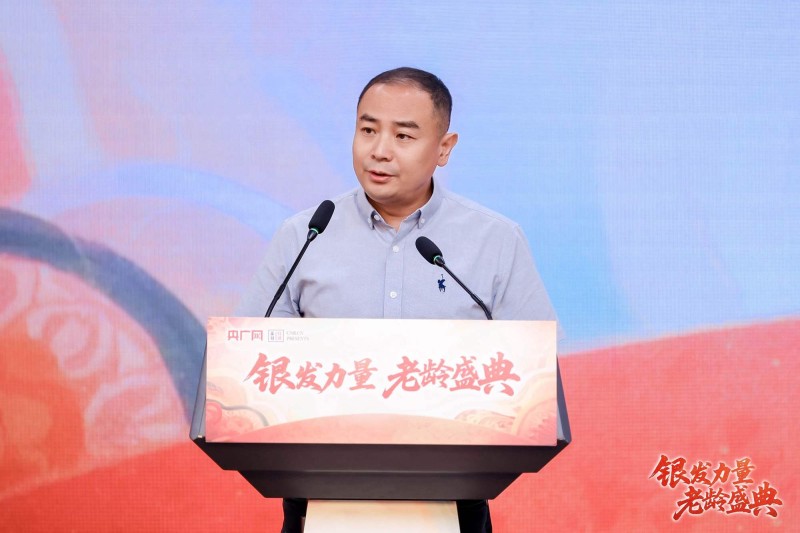 于锋：让“银发力量”被更多人看见