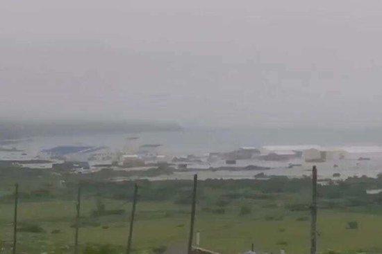 海啸淹没2000人居住的港口城镇,俄罗斯发生全球14年来最大地震