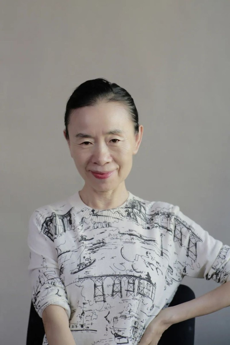 闫平：诗意浪漫  温润心灵《大师列传》（第五季）正在播出