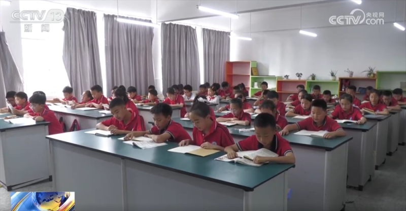 全力以赴保通保畅保安全保民生 各地“以雨为令”积极应对强降雨天气