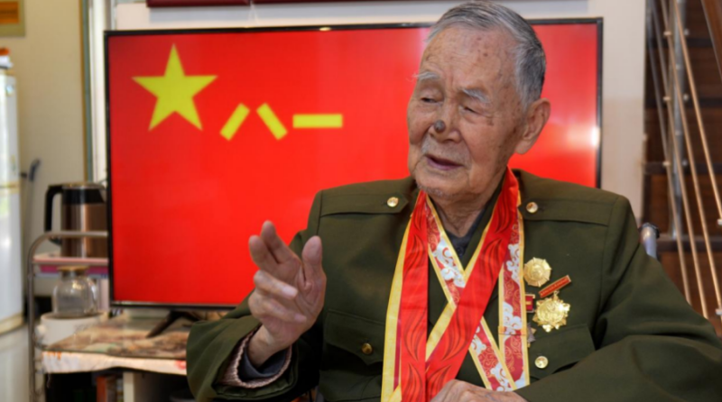 归来仍是少年｜消炎药人命关天！老军医一声“不能忘”震撼人心