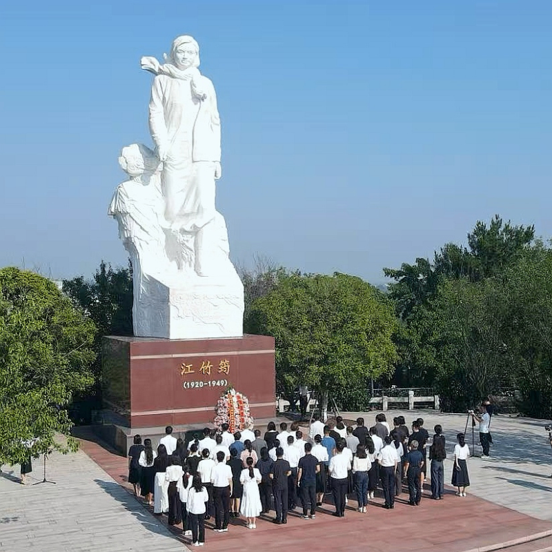 “山河映忠魂”全国英烈讲解员大赛第三场复赛在四川自贡举行