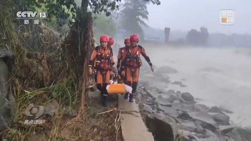 焦点访谈丨多地遭遇洪涝灾害 各方力量奋战抗洪救灾第一线