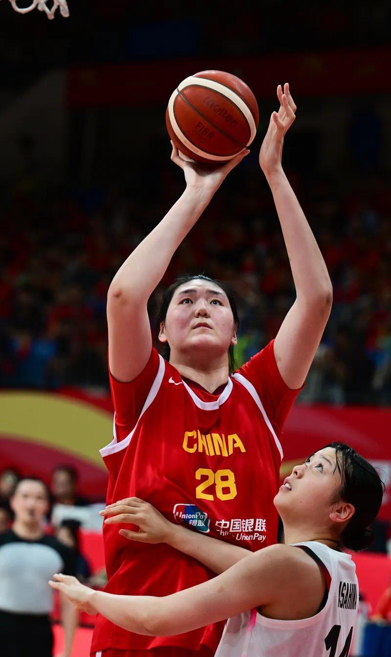 官宣！地表最强1米7重返NBA！中国队半决赛输给日本队！太难受了