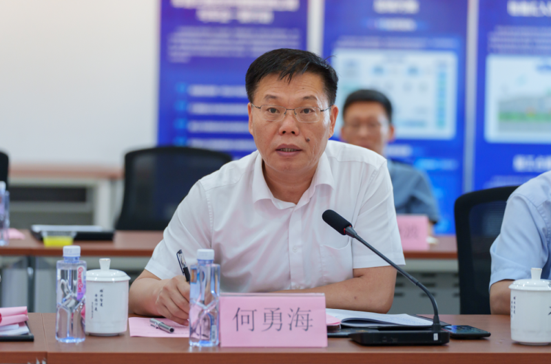 《京津冀高速公路与车企一致行动倡议书》发布 云听车联网车路云融媒创新应用再进一步