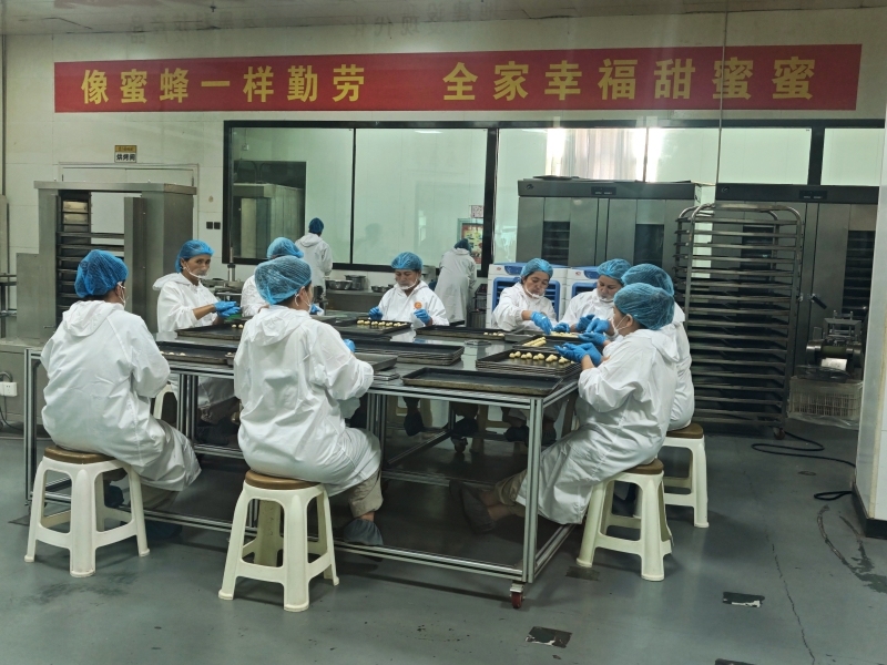 “金果果”鼓起果农“钱袋子”――新疆喀什核桃产业发展见闻