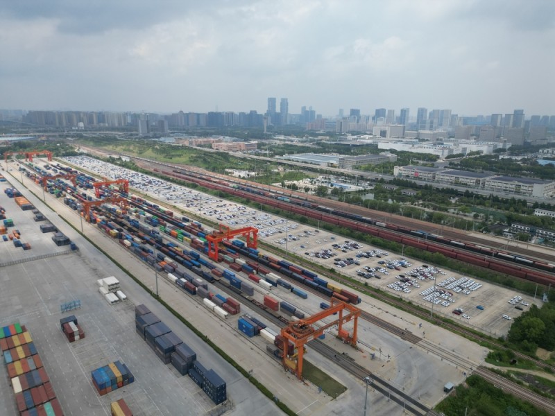 身边的上合故事丨河南“带货快车”驰骋陆上丝路