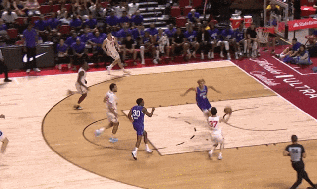 官宣！地表最强1米7重返NBA！中国队半决赛输给日本队！太难受了
