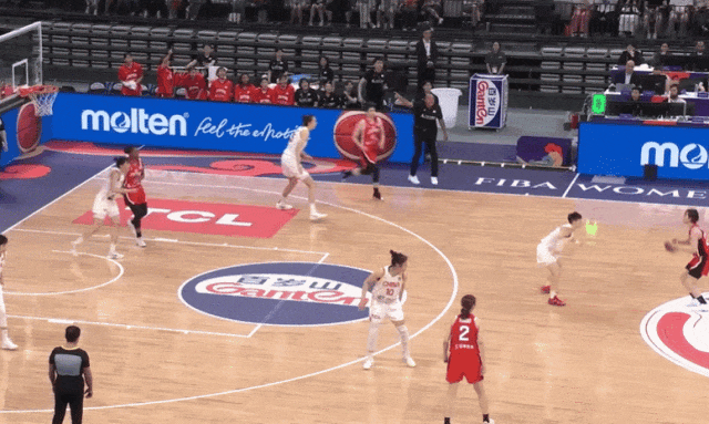 官宣！地表最强1米7重返NBA！中国队半决赛输给日本队！太难受了