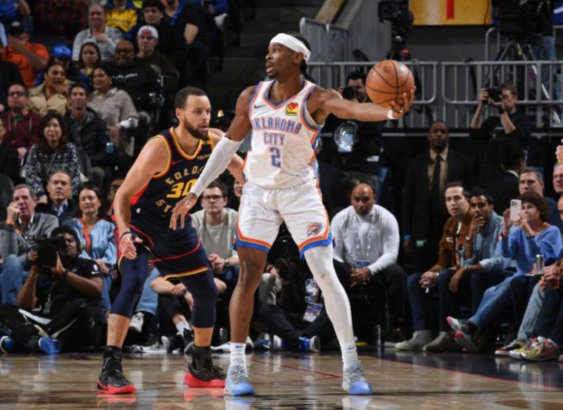 年薪5413万+5683万，将争冠球队慢慢拖垮！NBA被高估的超巨诞生