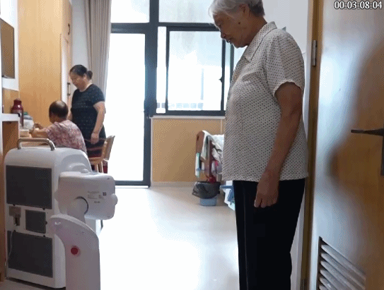 爷爷奶奶们的“新朋友”太全面了