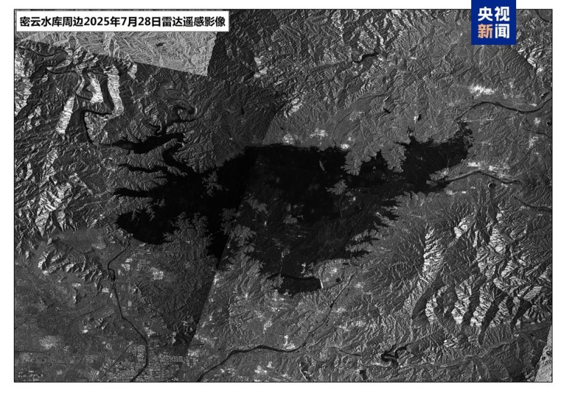 北京密云水库最新卫星影像图发布  周边低洼河滩和滩涂被水覆盖