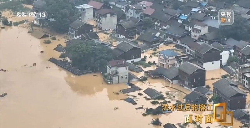 面对面丨8天3次洪峰 “村超”小城榕江如何战胜洪灾、恢复重建？