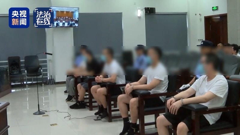 法治在线丨盗版盲盒泛滥网络直播间 警方追踪完整犯罪链条