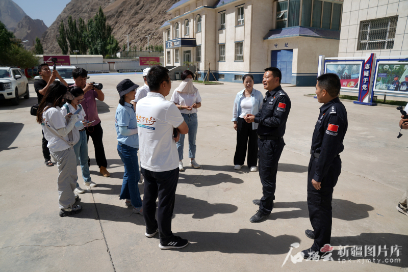 边关万里行・征途丨新疆故事是这样“出炉”的……