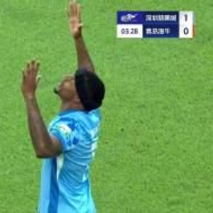 新帅开门红！新鹏城4-0送海牛4连败 深圳终结3连败韦斯利首秀戴帽
