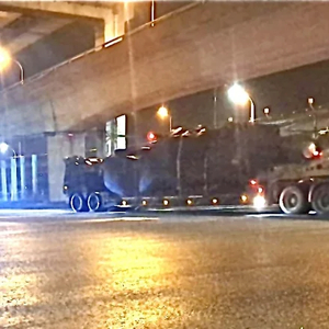 第二批42辆M1A2T坦克深夜运抵台湾