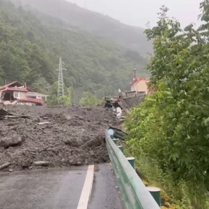 四川阿坝甘孜多地突发泥石流，村干部讲述高效撤离经过