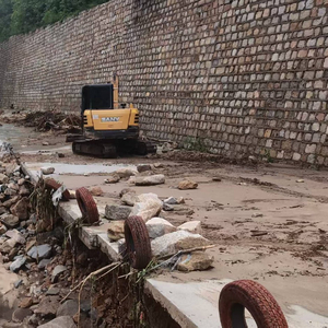 7300平方公里区域拉响红色预警，北京与暴雨鏖战24小时纪实