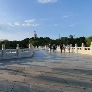 看完蓝天赏晚霞！北京城今天美景不断