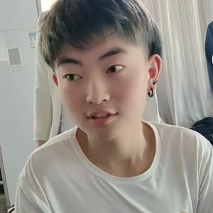 20岁小伙缅甸失联近一个月，最后定位在妙瓦底附近，曾发信息称“接我们的人带着枪”，警方介入
