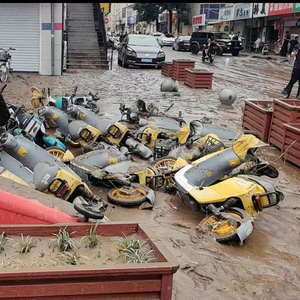 河北阜平遇强降雨 全县共转移1289户4655人