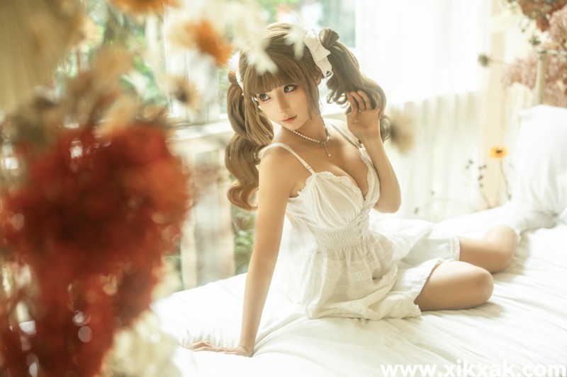 蠢沫沫 &#8211; NO.286 三月T3赠品《花床》 [34P]