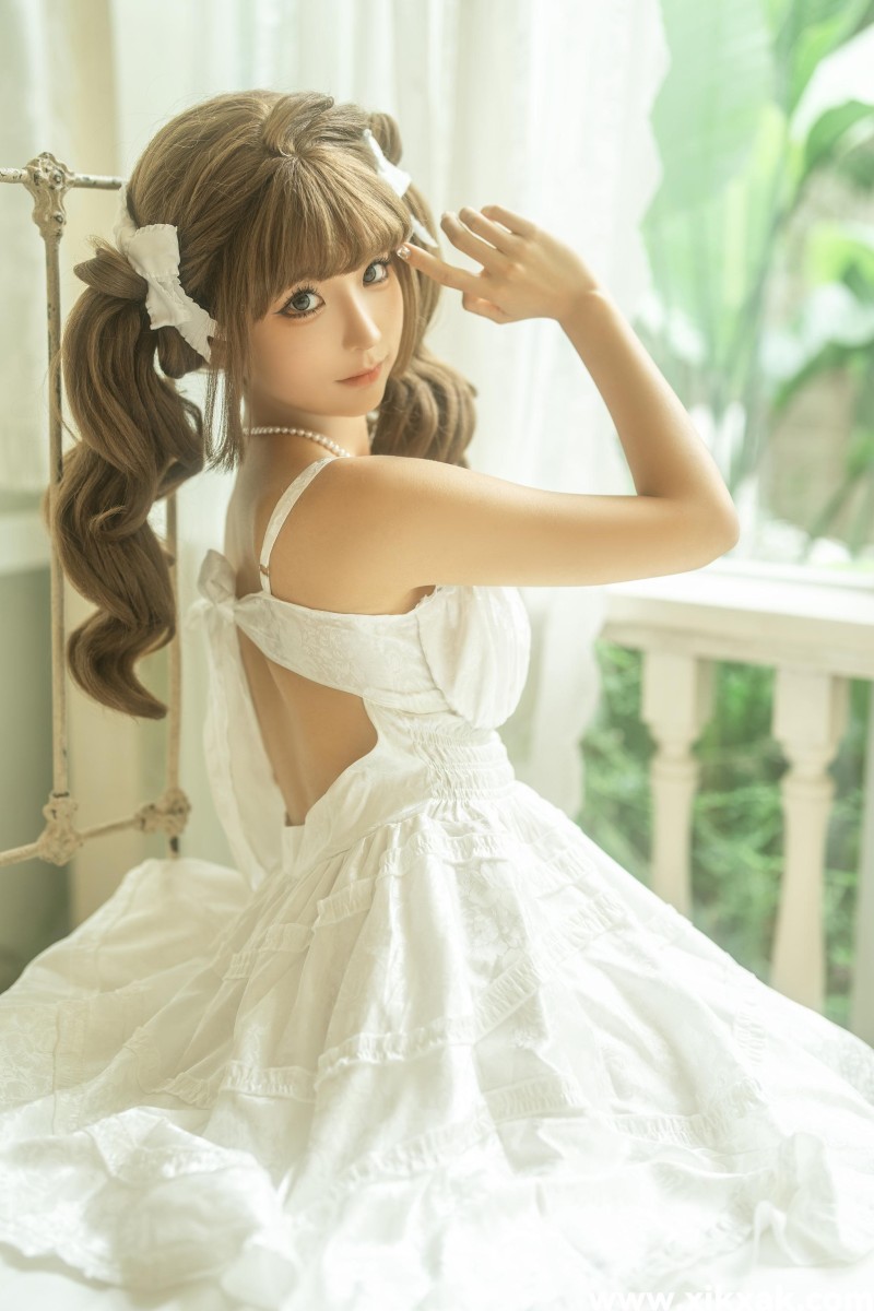 蠢沫沫 &#8211; NO.286 三月T3赠品《花床》 [34P]