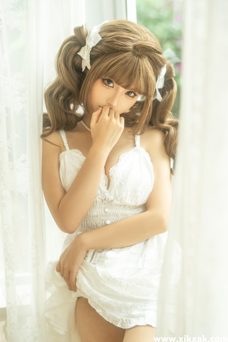 蠢沫沫 &#8211; NO.286 三月T3赠品《花床》 [34P]