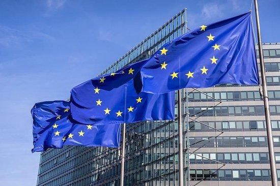 欧盟将暂停对美国的贸易反制措施6个月